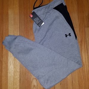 NWT Under Armour Joggers Men XL